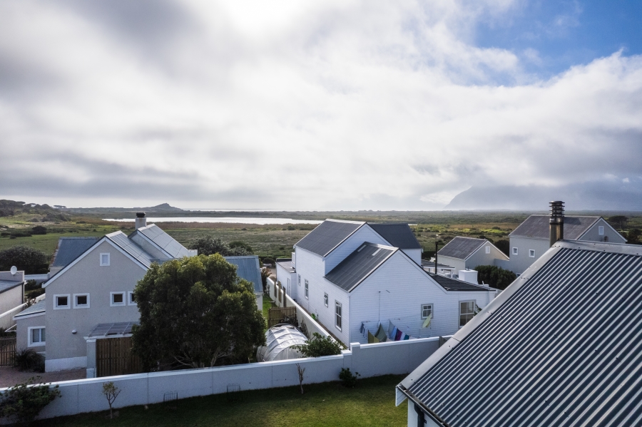 3 Bedroom Property for Sale in Bluewater Estate Western Cape